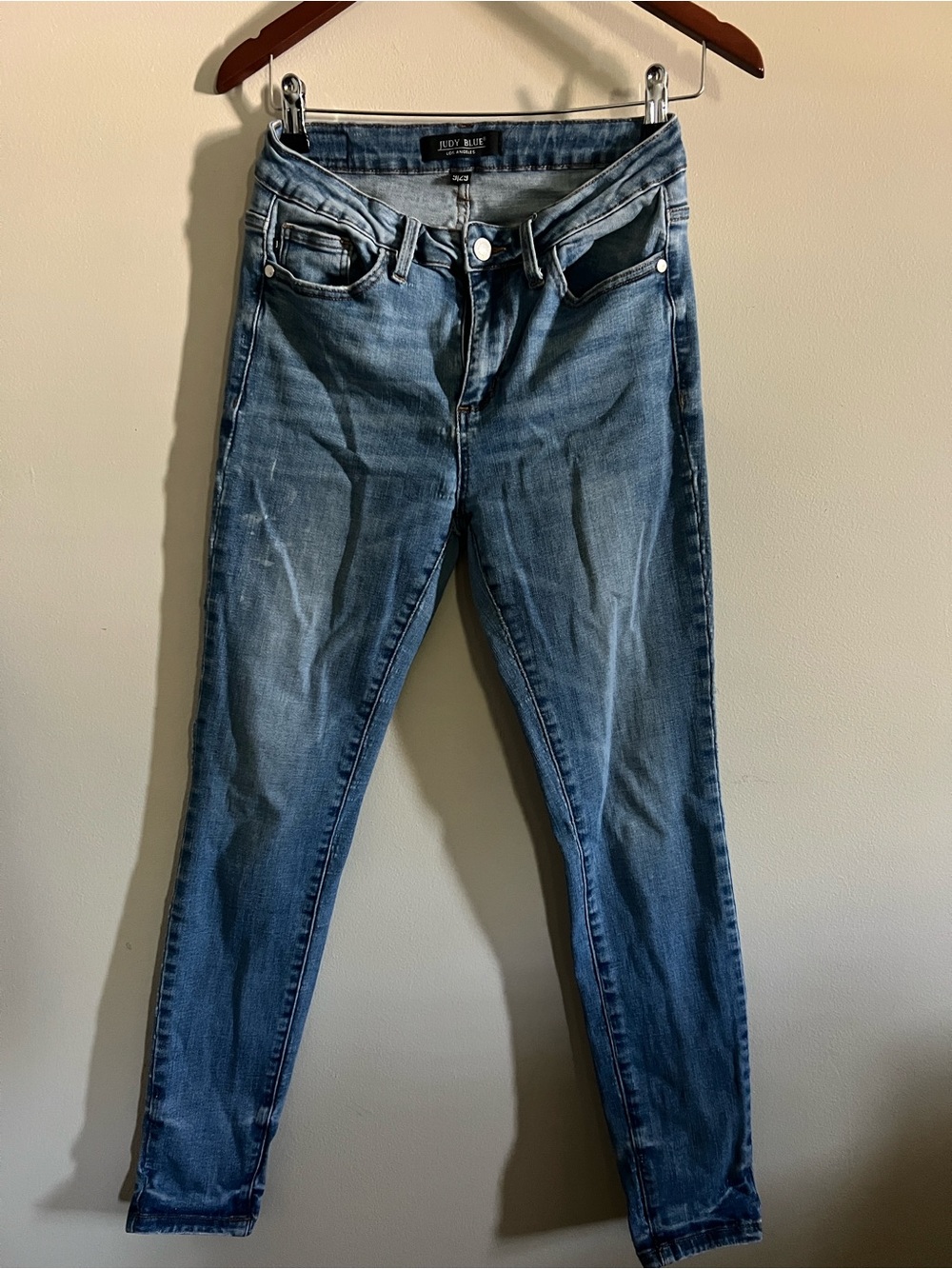 Judy Blue Faded Light-Medium Blue Skinny Jeans